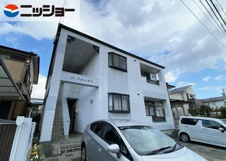 N.フォレスト【2階】の外観