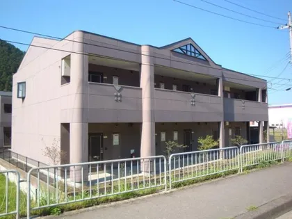 ワン・ピース【2階】の外観