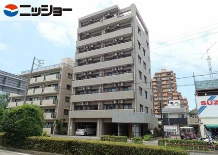 ラ ベルヴィ アン【6階】の外観