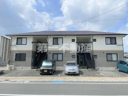 グランドソレイユ A棟【1階】の外観