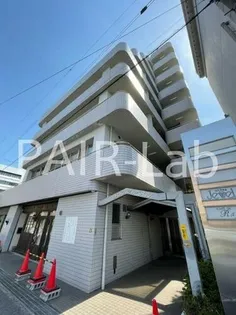 メゾン セルベイルの画像