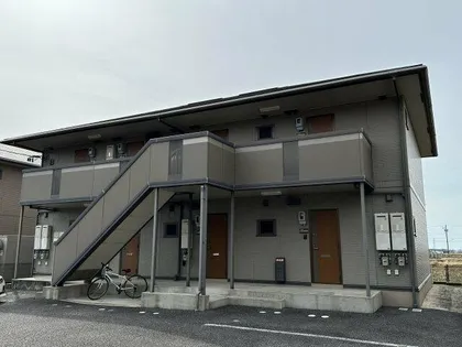 サウスウィンド B【1階】の外観