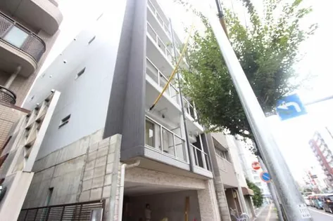 ウィングコート徳川【2階】の外観