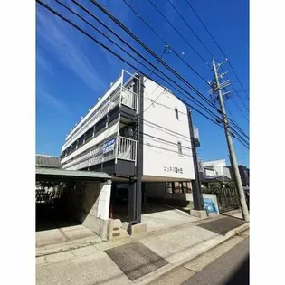 ジュネス富が丘【3階】の外観