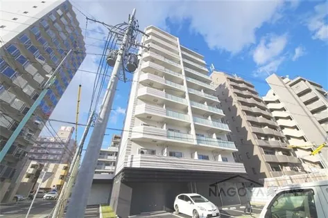 新栄アイサンメゾン【3階】の外観