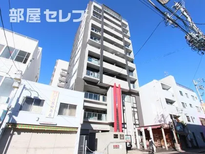 スクエア・アパートメント【1002号室】の外観