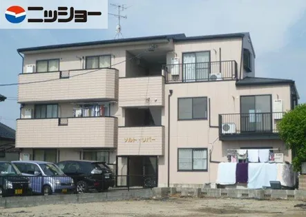 ソルトリバー【2階】の外観