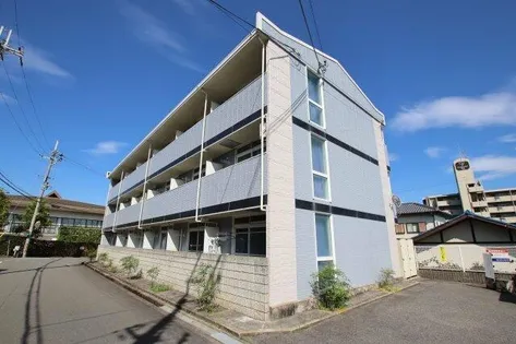 レオパレスピュアの画像