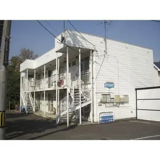 ホワイトハウス【206号室】の外観