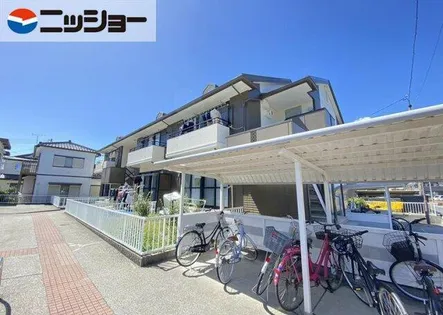 グリーンコートA棟【1階】の外観