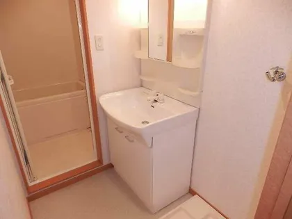 フォンテーヌ峯【2階】の内装