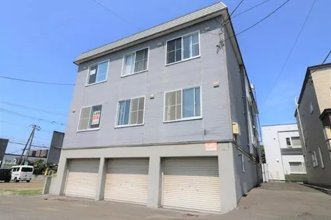 月寒ハニーグリーン【3階】の外観