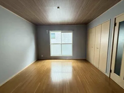 アイリス江南【2階】の居間