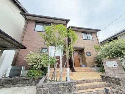 ル・レクチェ A【A号室】の外観