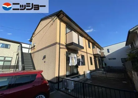 ユッセ【1階】の外観