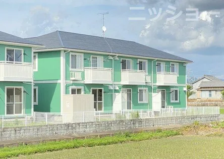 ヴィラージュルピナ C棟【1階】の外観