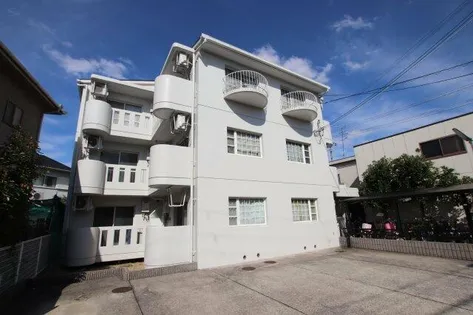 ベルフラワー【2階】の外観