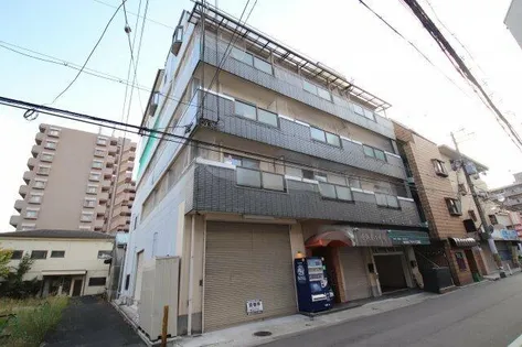 クレインファーストの画像