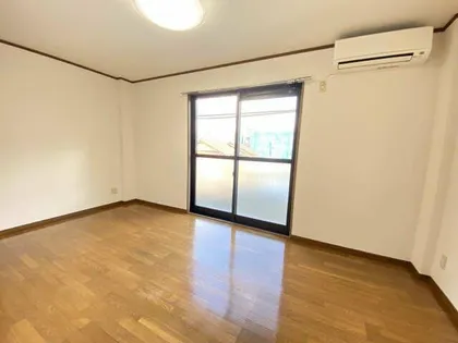 グランハイム神村【1階】の居間