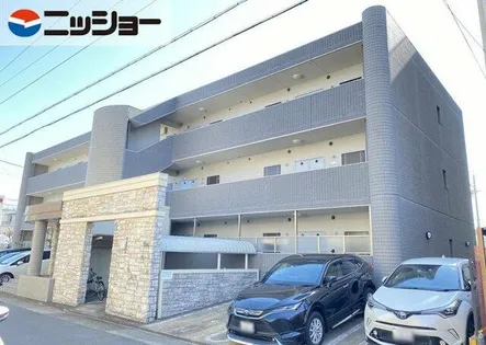 アベニールM【1階】の外観
