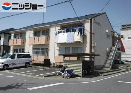 ベルメゾン鈴木【1階】の外観