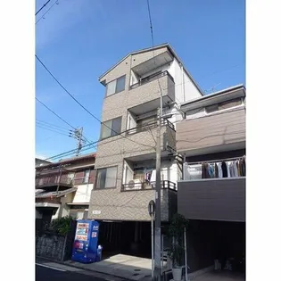 スリーハイツの画像