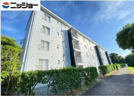 なるみグリーンコーポ【2階】の外観