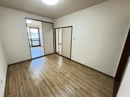 ペイサ-ジュ稲熊【2階】の内装