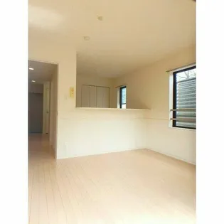 ハーモニーKハウス前原駅南【205号室】の居間