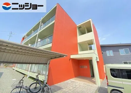 ルネスヌーボーバルティマン【2階】の外観