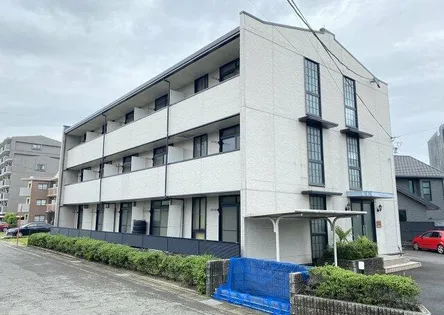 レオパレス愛松【1階】の外観