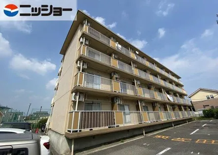 シャトレベール青山【1階】の外観