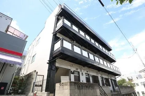 BLANCUBE西山【2階】の外観