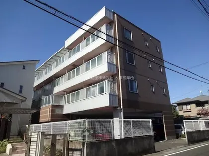 レイクパレスゼゼの画像