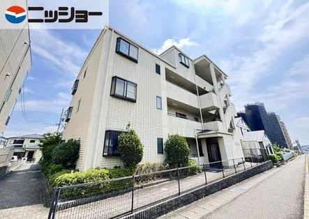 クイーンハイツ滝の水の画像