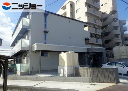 オーレット クラシカ【1階】の外観