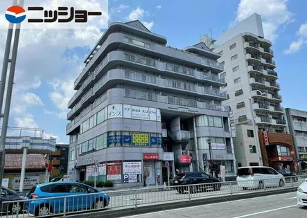 ライブ桜山【5階】の外観