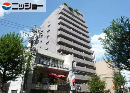 レジデンス鈴木【6階】の外観