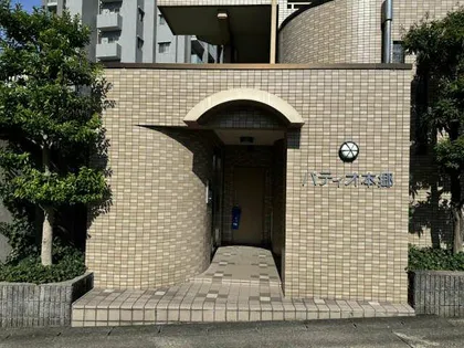 パティオ本郷【2階】の玄関