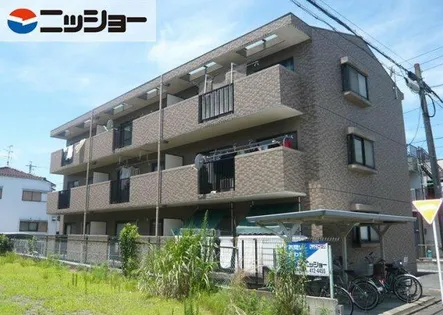 アムール塩池【3階】の外観