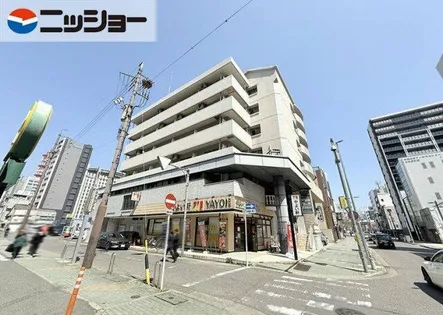 アルファビル栄の画像