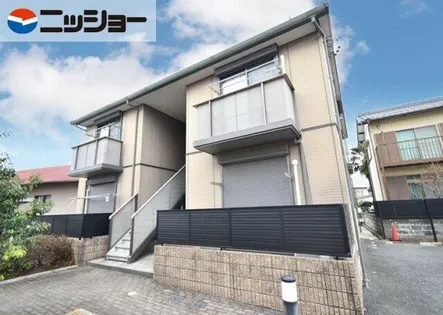 パラシオレアールA棟【1階】の外観