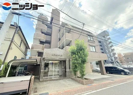 レジェンド21【4階】の外観