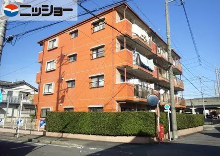 ファミールモリ【3階】の外観