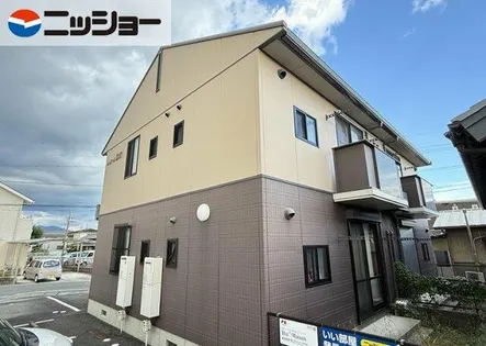 ルミエール国府【1階】の外観