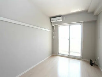 パークアベニュー【4階】の居間