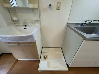 マーヴェラス自由が丘【3階】の居間