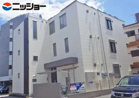 プランドール【1階】の外観