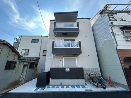 アバンティオ平野市町II【2階】の外観