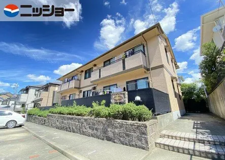 シャトル南ヶ丘【2階】の外観